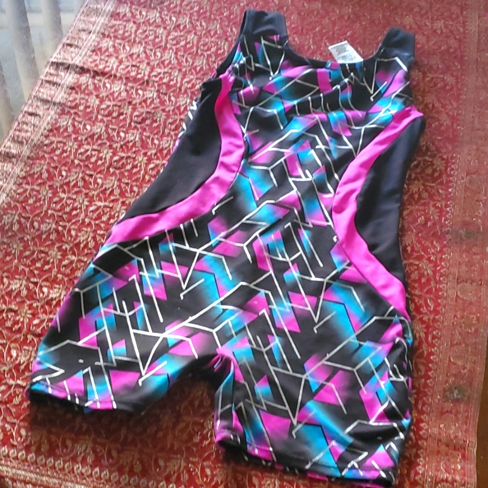 Danskin Freestyle tank shorts gymnastics leotard 7/8 medium girls
